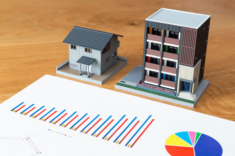 老後はマンションと一戸建てのどっちが良い？メリットやデメリットで比較